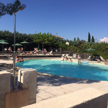 Hotel Camping Forcalquier Les Routes De Provence Exterior foto